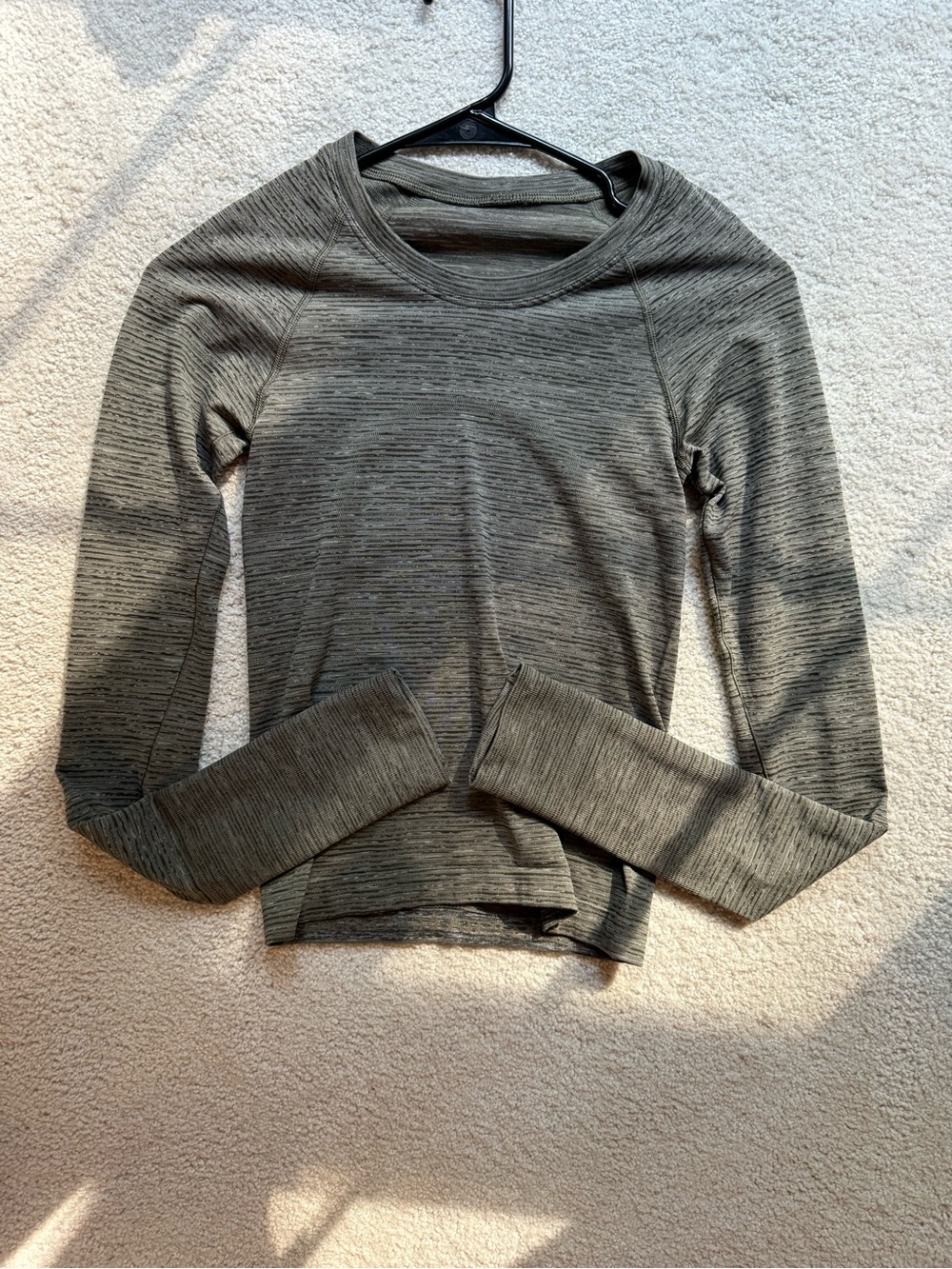 Lululemon Swiftly Heathered Olive Long Sleeve Active Top